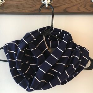 Lole infinity scarf. Navy & white stripes